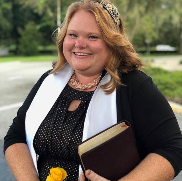 Meet your Posher, Tabitha - Picture 1 of 1